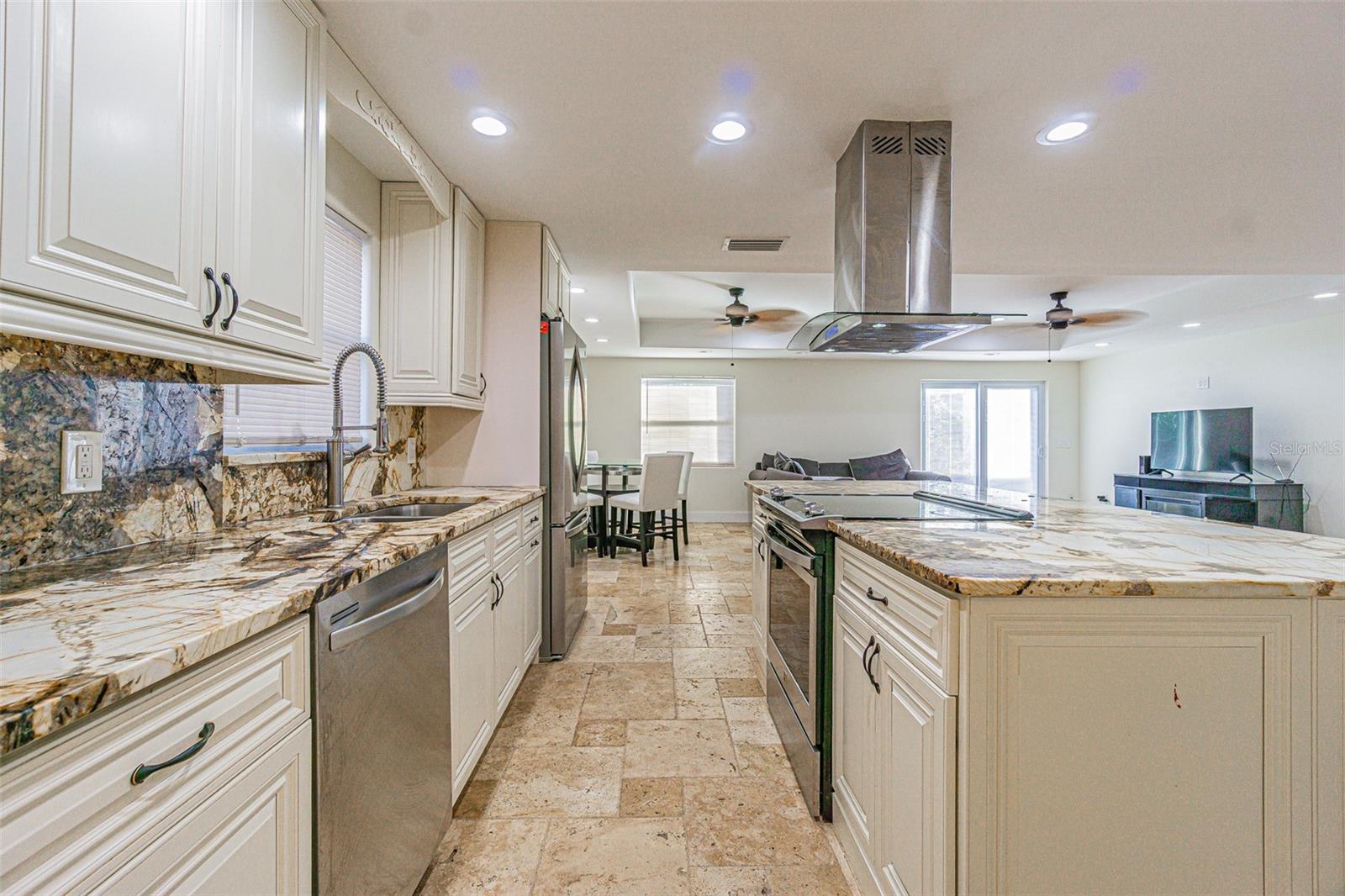 BELLMONT HEIGHTS - Residential