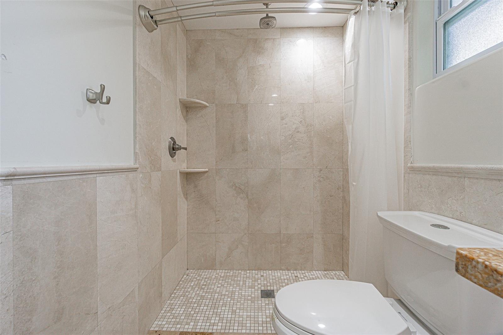 BELLMONT HEIGHTS - Residential