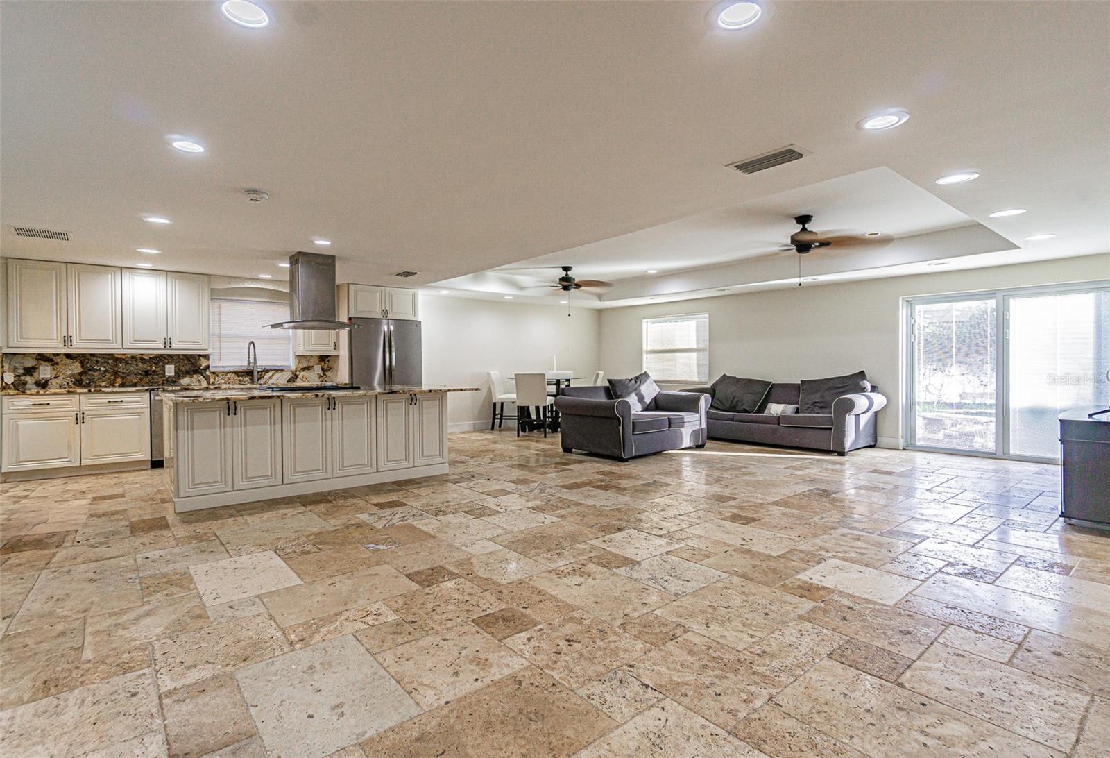 BELLMONT HEIGHTS - Residential