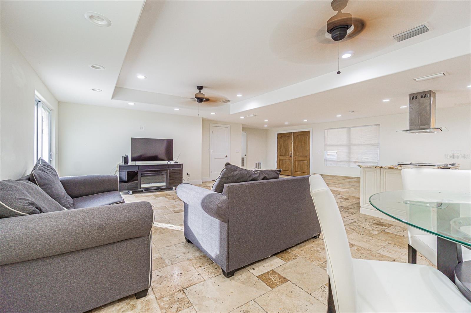 BELLMONT HEIGHTS - Residential