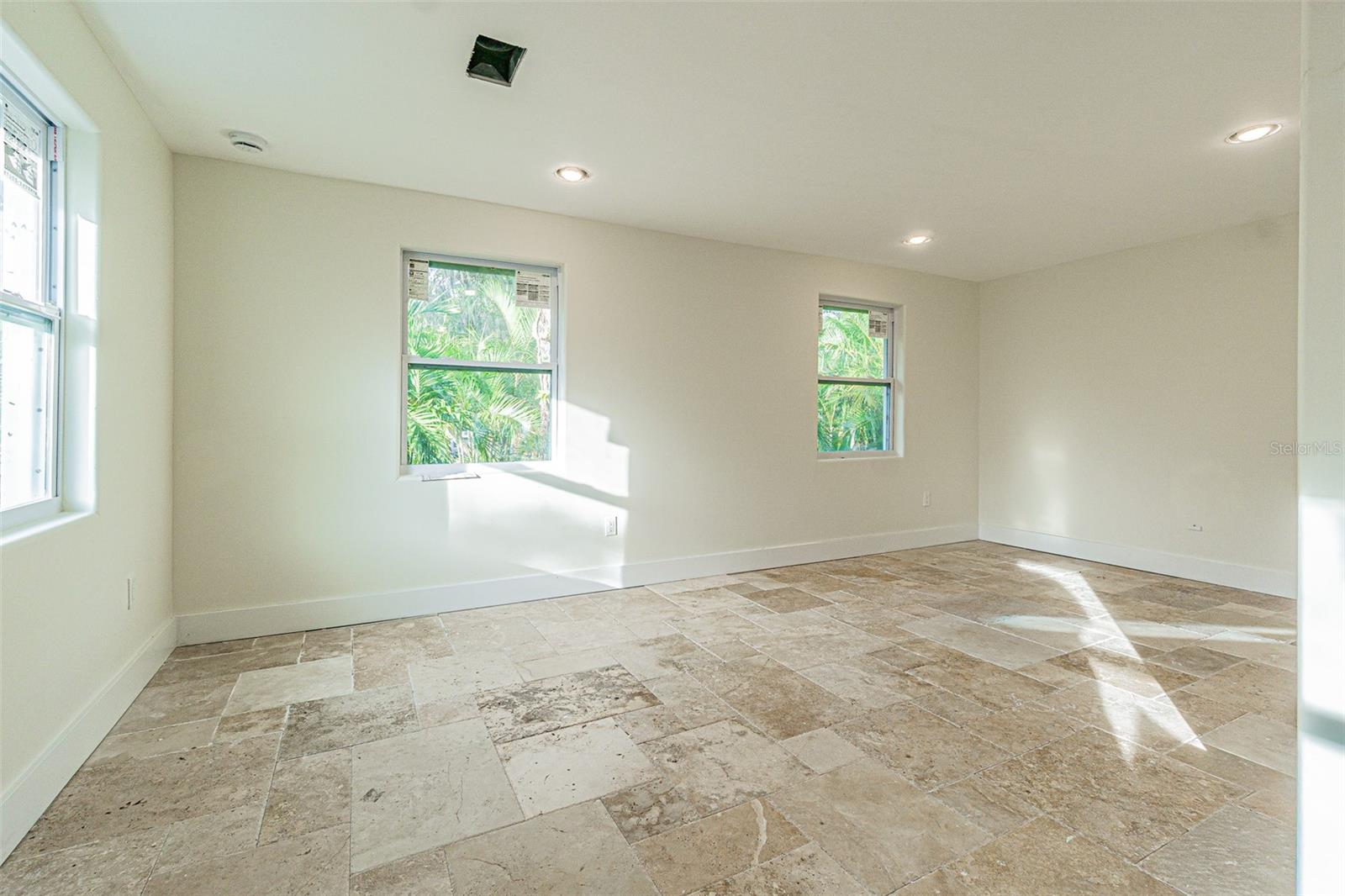 BELLMONT HEIGHTS - Residential