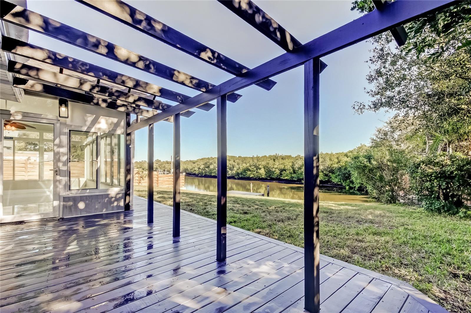 ARVIS CIRCLE - Residential