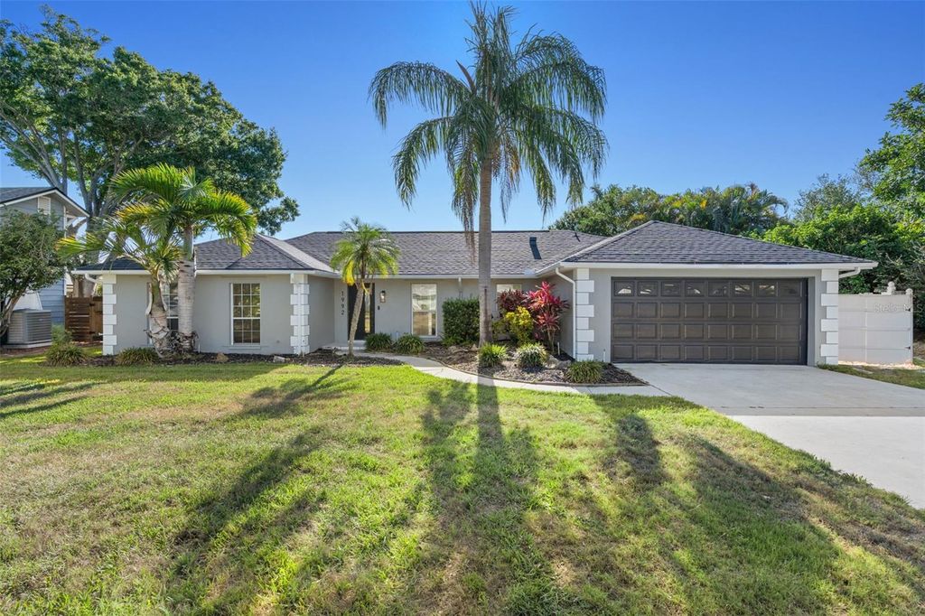 Photo of 1992 Arvis Circle E, Clearwater, FL 33764 (MLS # TB8458043)