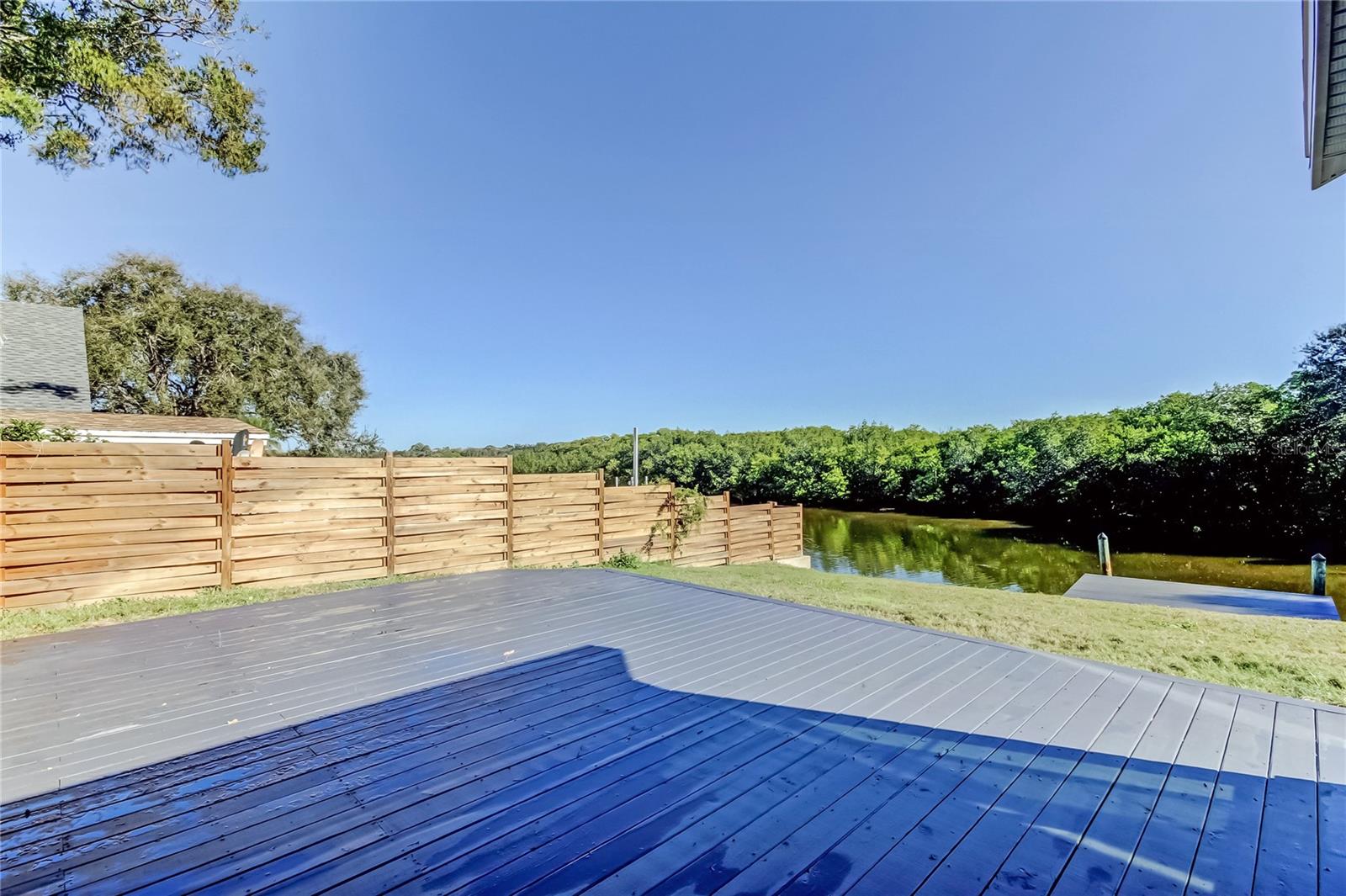 ARVIS CIRCLE - Residential