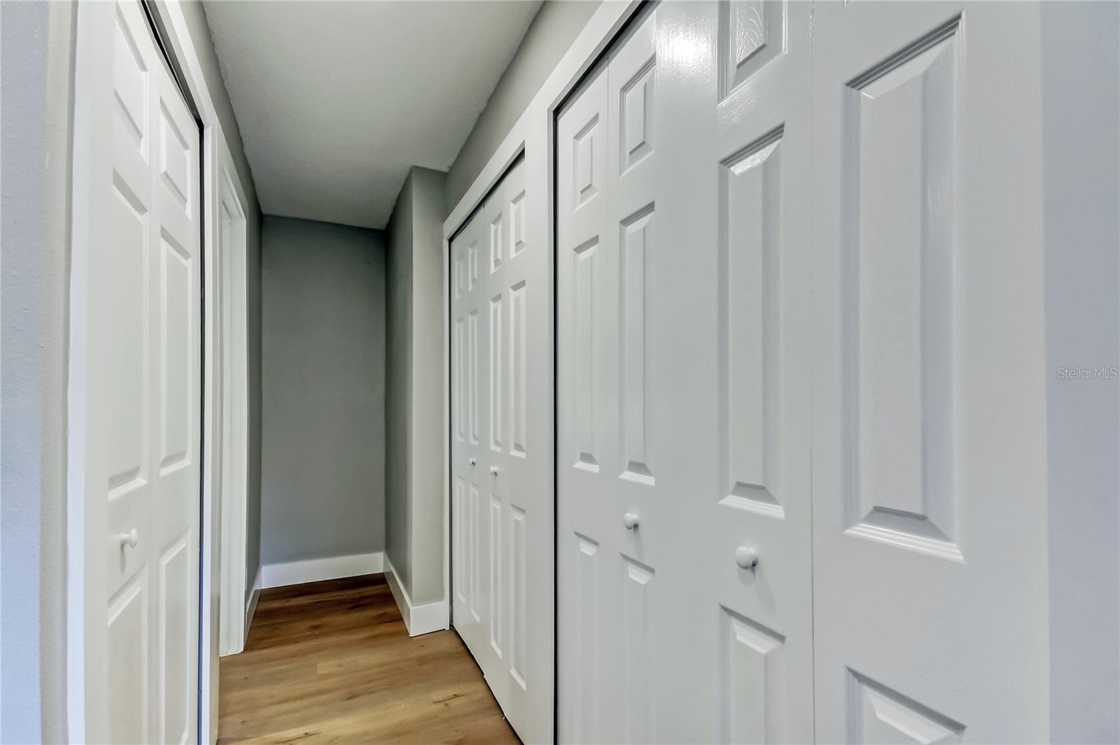 ARVIS CIRCLE - Residential