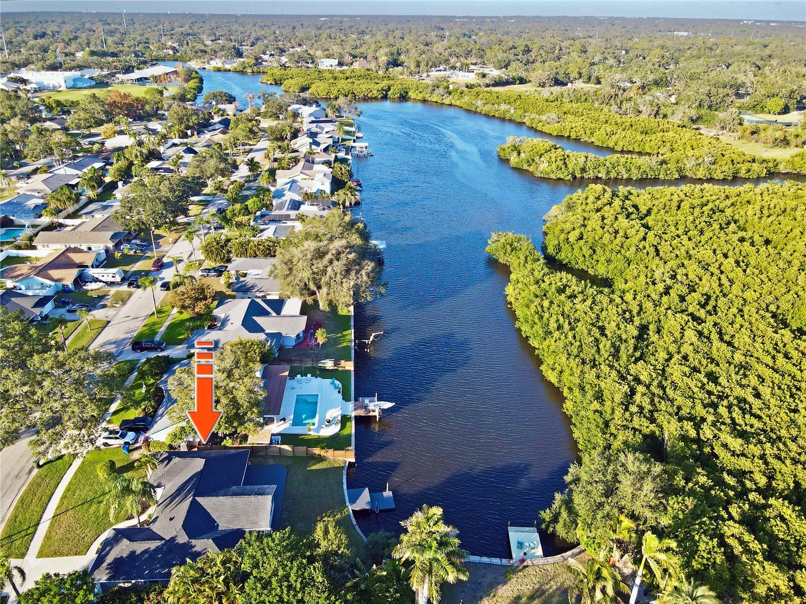 ARVIS CIRCLE - Residential