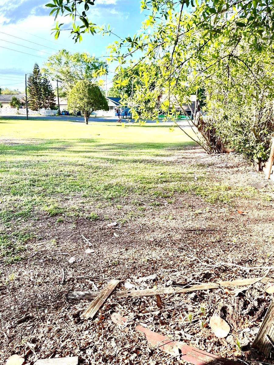 TWIN LAKE PARK RESUB - Land