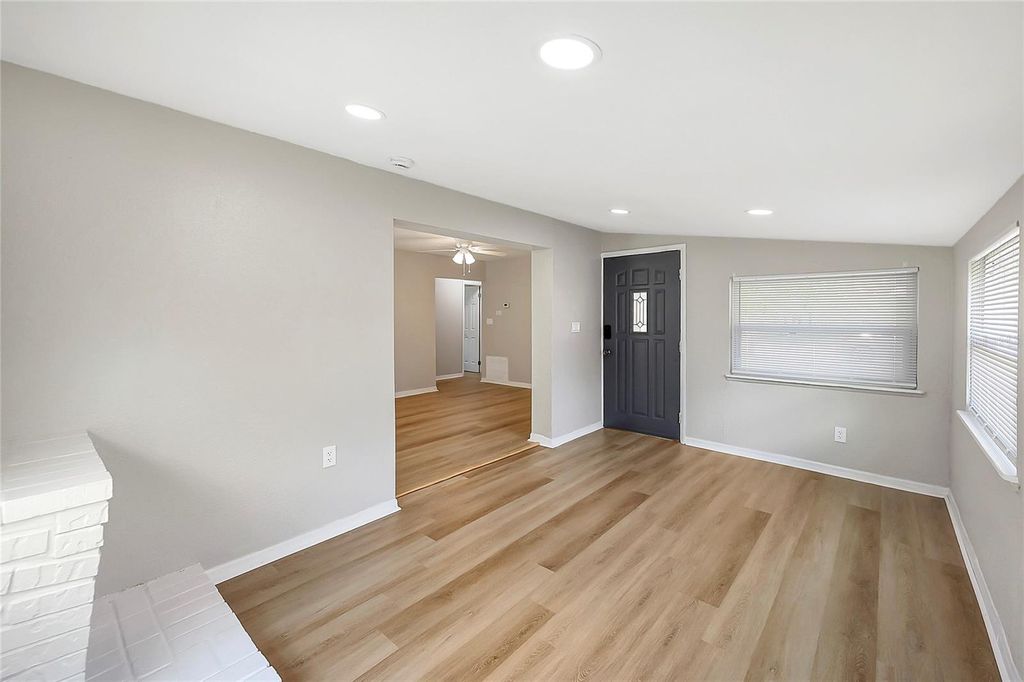 Photo of 107 Academy Avenue, Sanford, FL 32771 (MLS # O6394598)