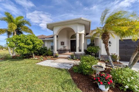 A home in PORT CHARLOTTE