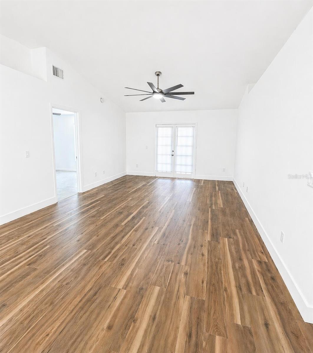 DIAMOND RIDGE - Residential