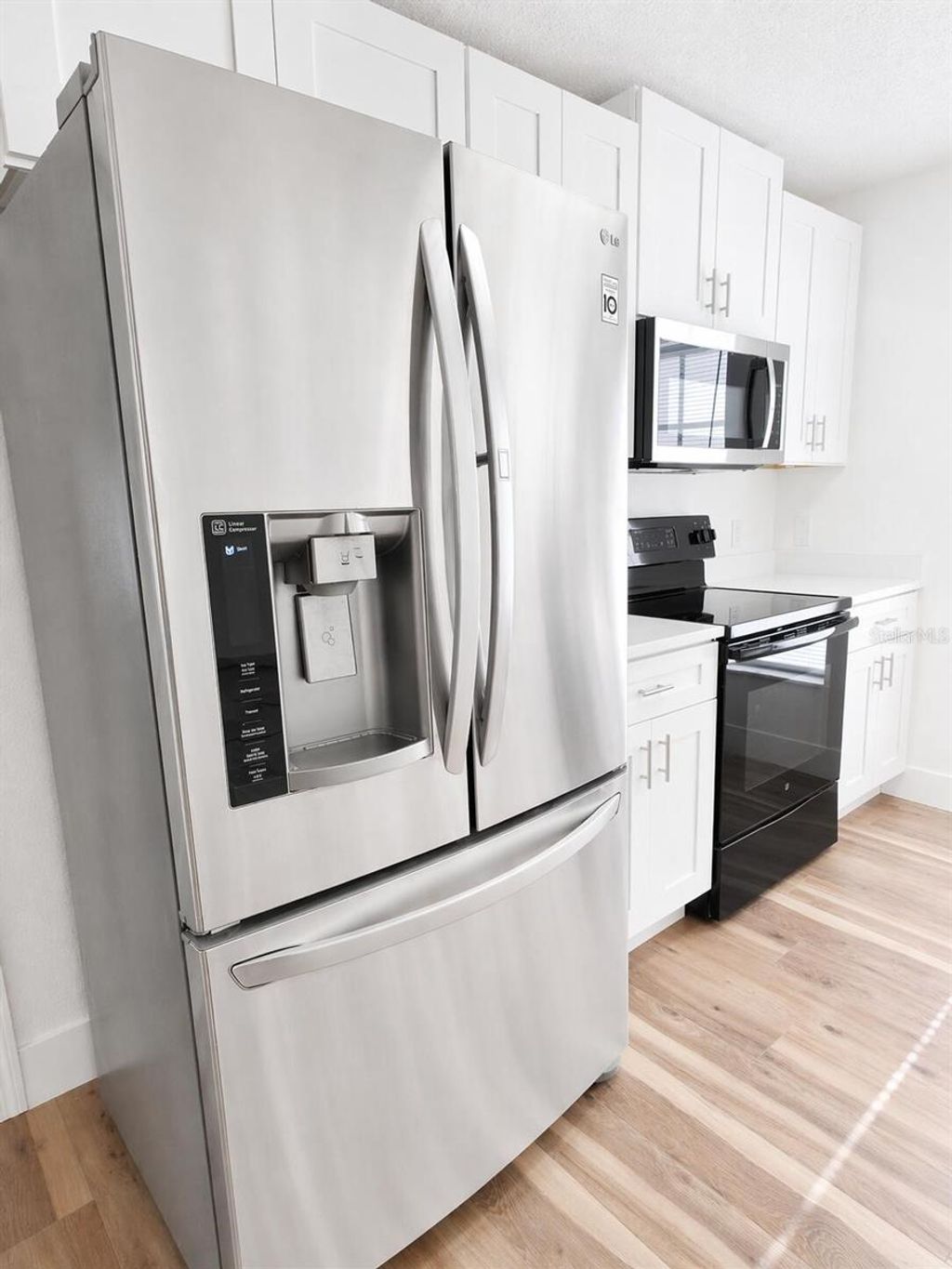 Photo of 101 Diamond Ridge Boulevard, Auburndale, FL 33823 (MLS # O6402393)