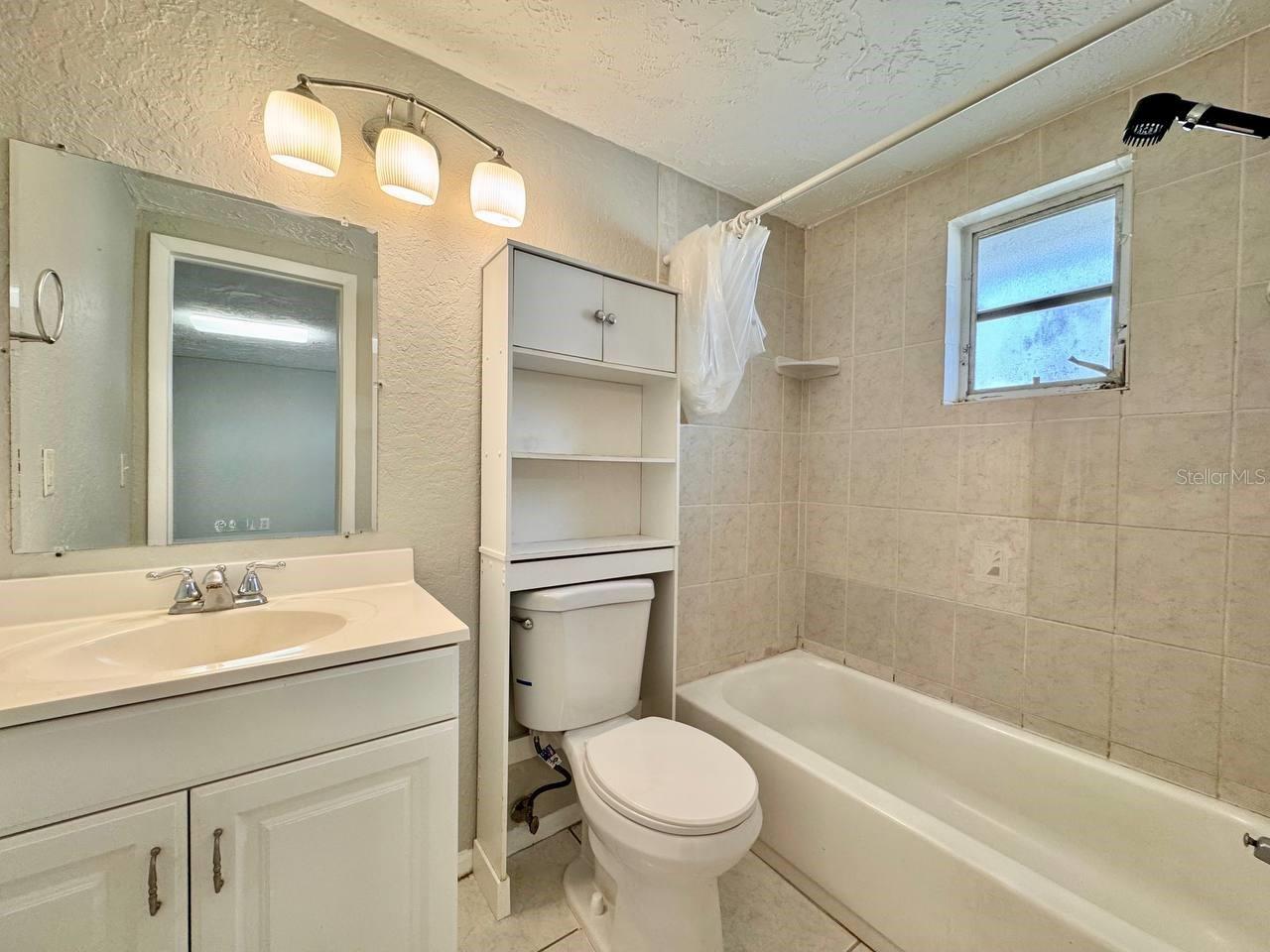 TRI LEISURE CONDO - Residential Lease