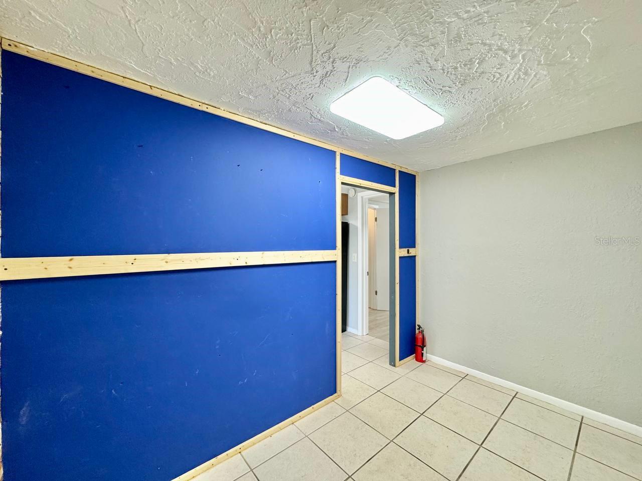 TRI LEISURE CONDO - Residential Lease