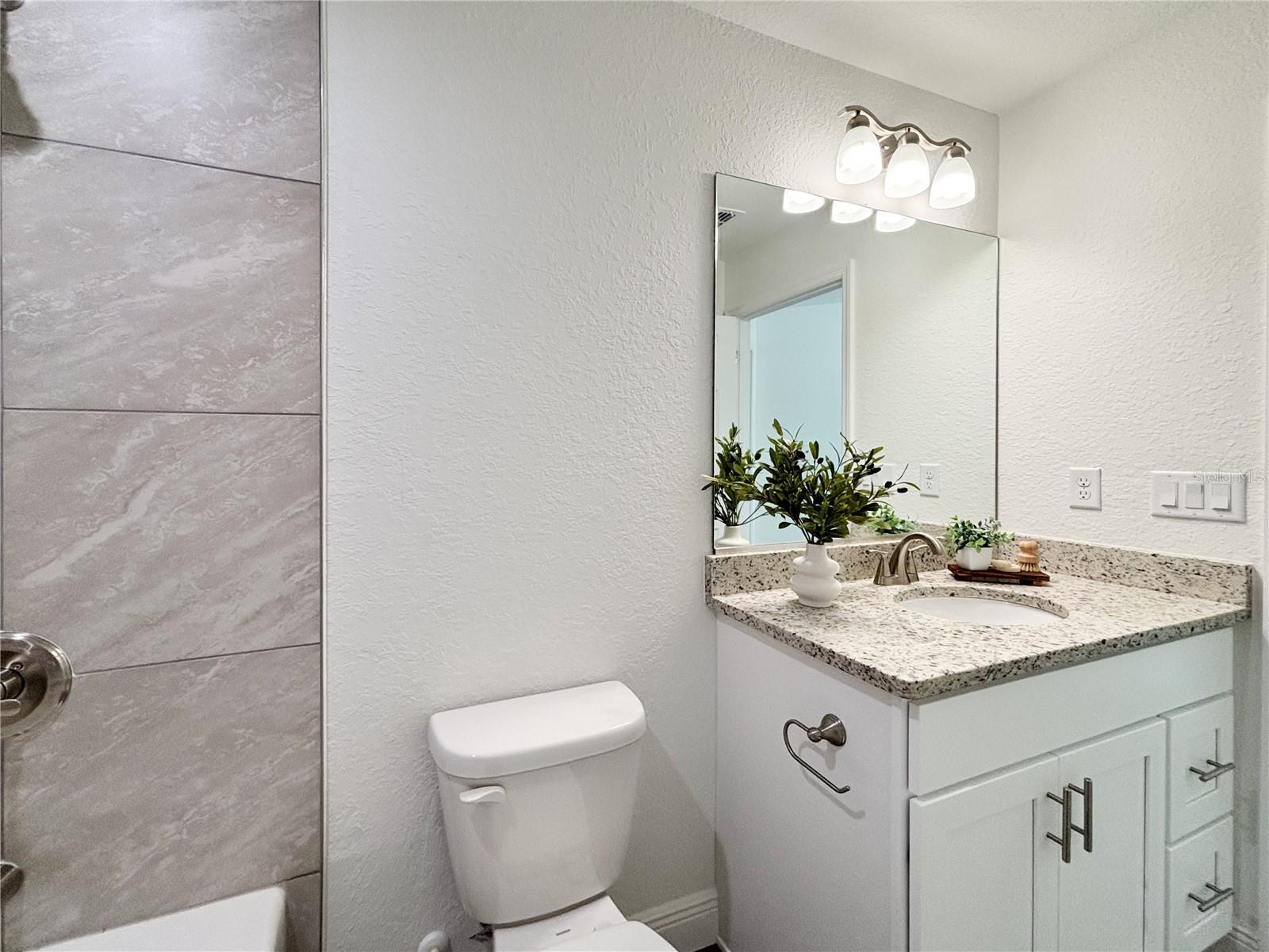 RAINBOW LAKES ESTATE - Residential