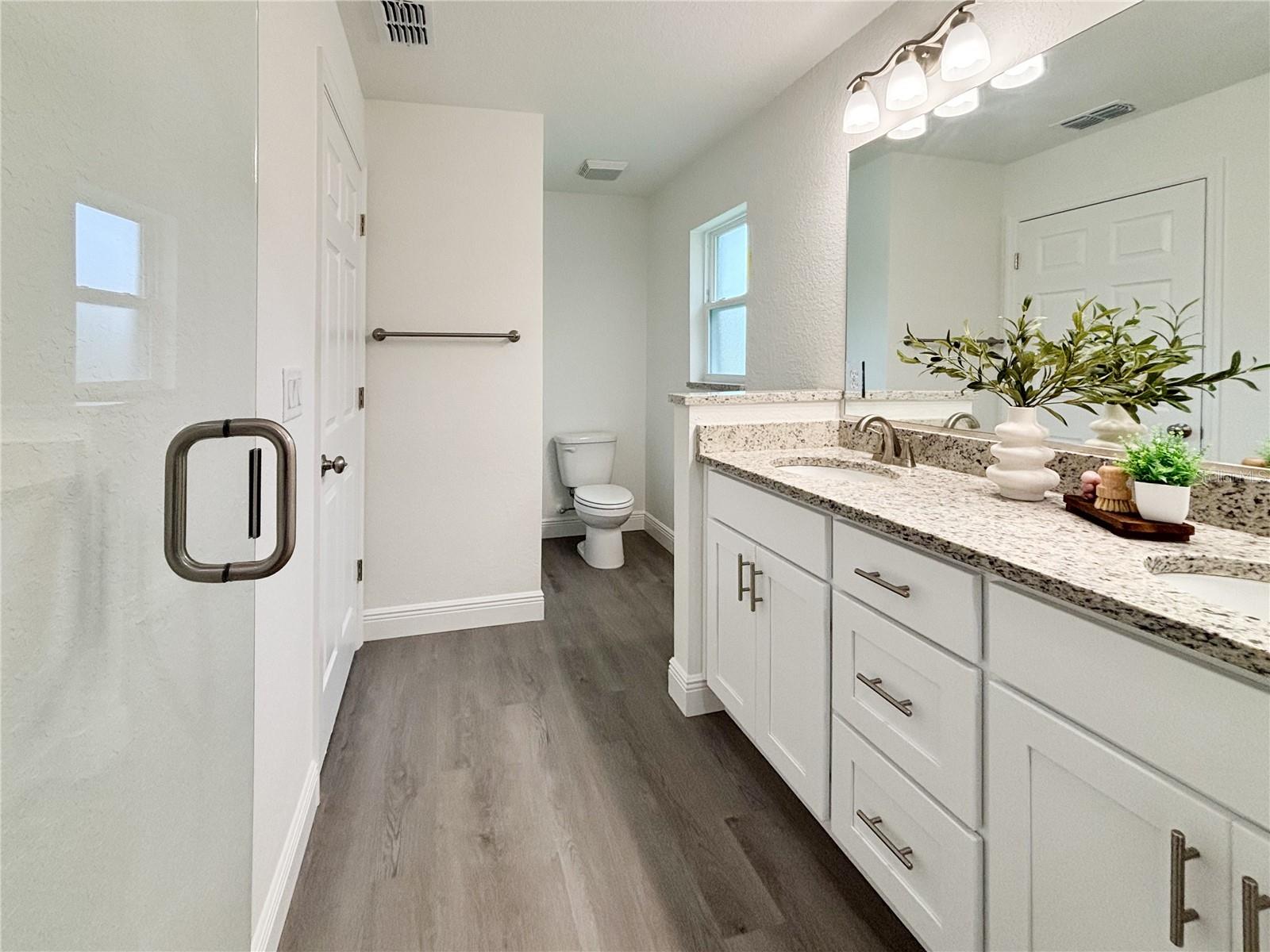 RAINBOW LAKES ESTATE - Residential