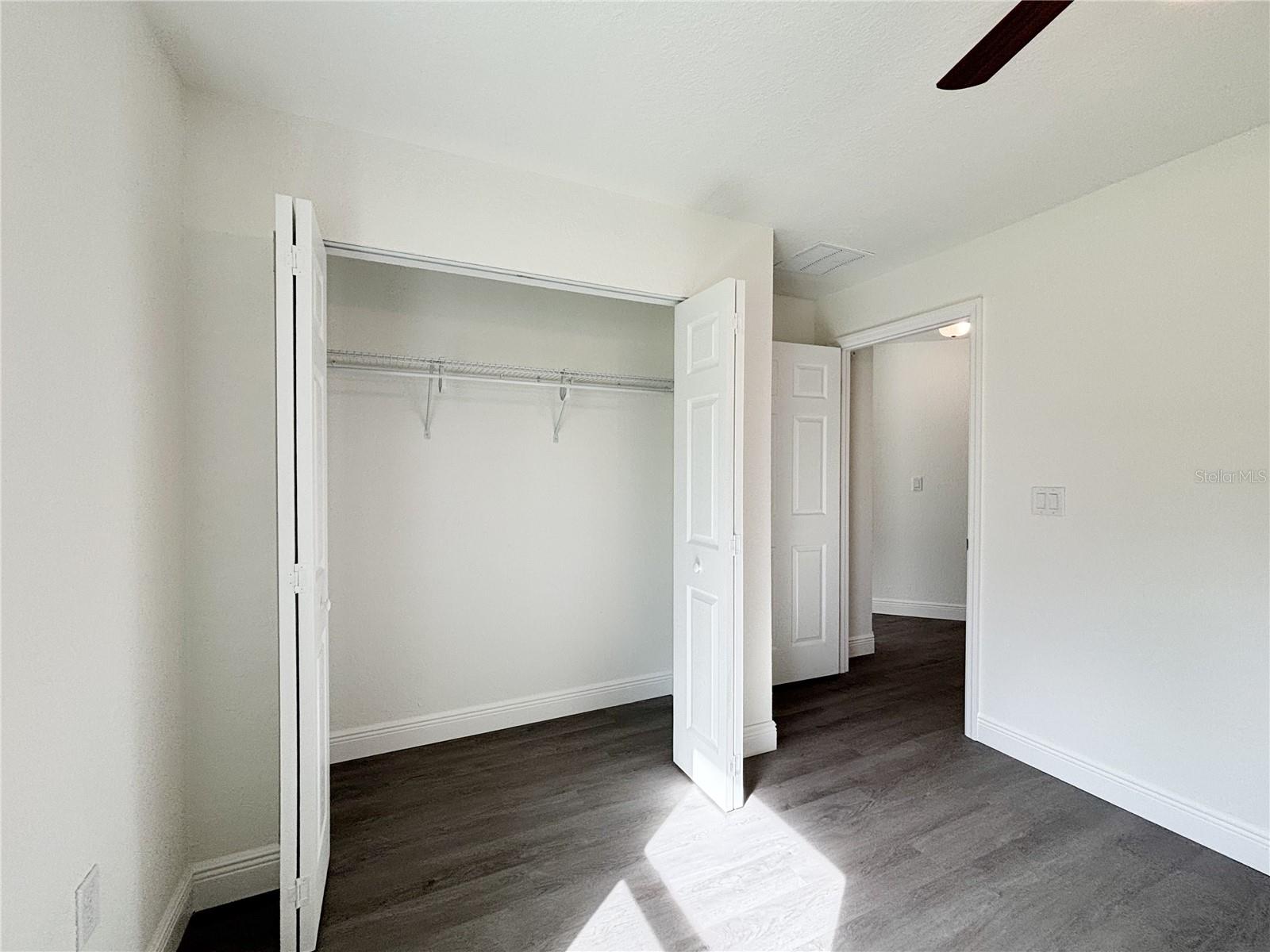 RAINBOW LAKES ESTATE - Residential