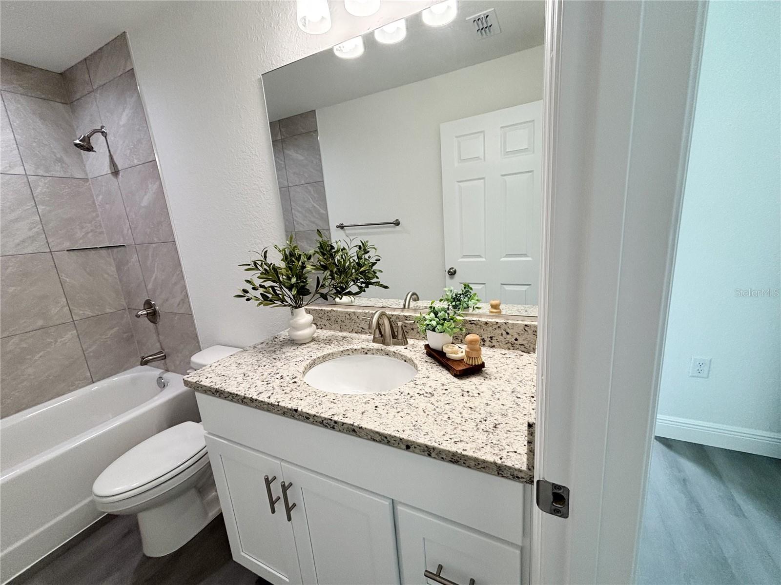 RAINBOW LAKES ESTATE - Residential