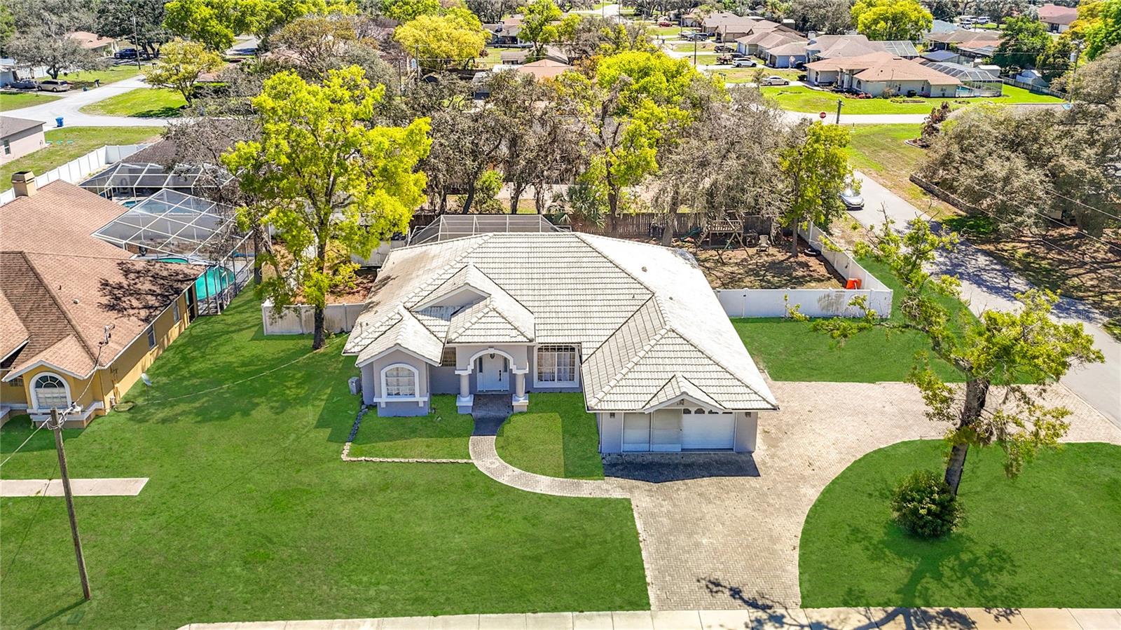 SPRING HILL - Residential