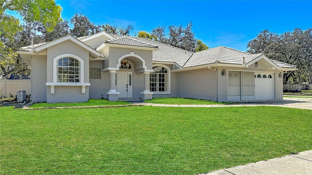 Photo of 3310 Deltona Blvd, Spring Hill, FL 34606 (MLS # W7884045)