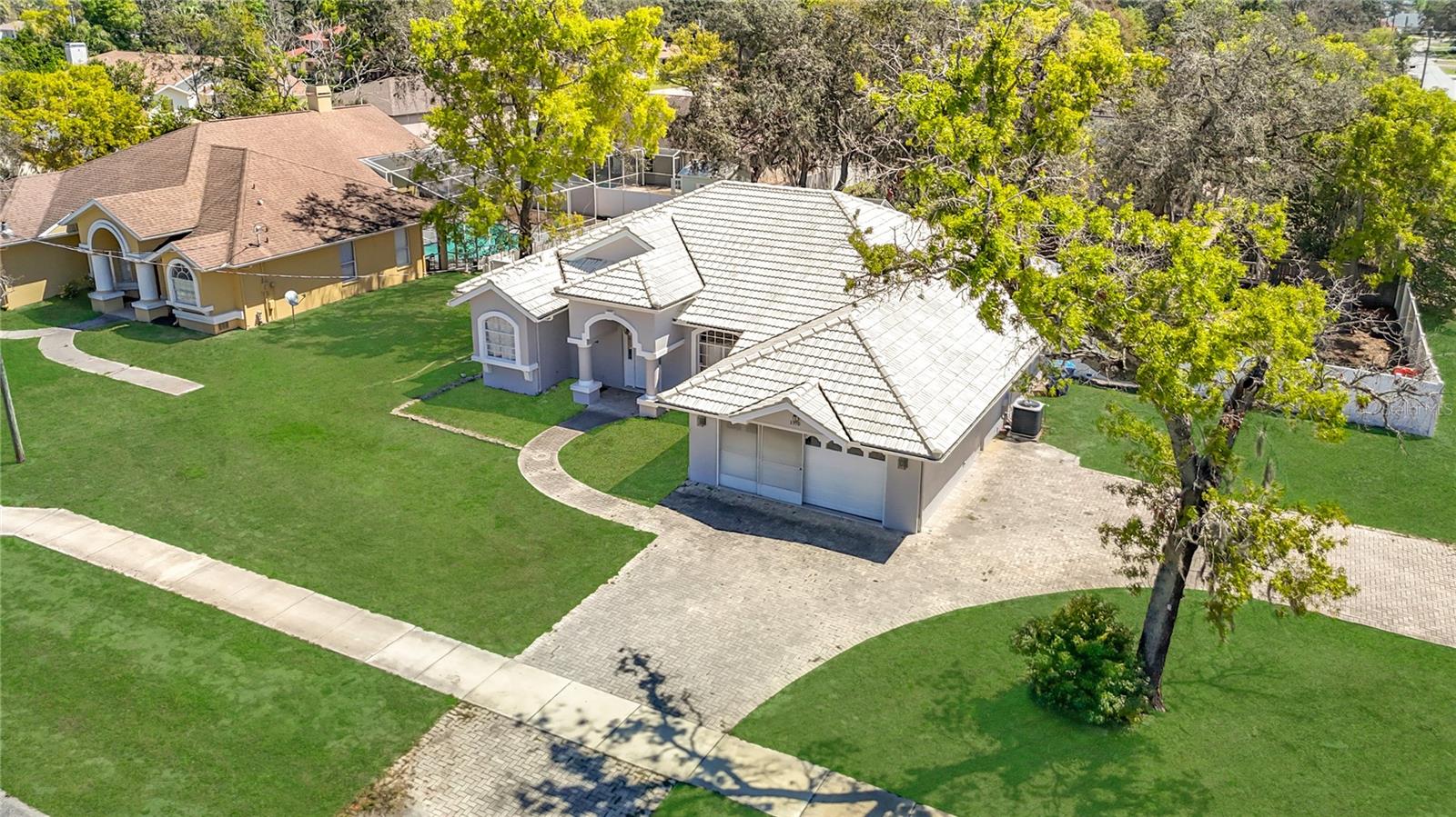 SPRING HILL - Residential