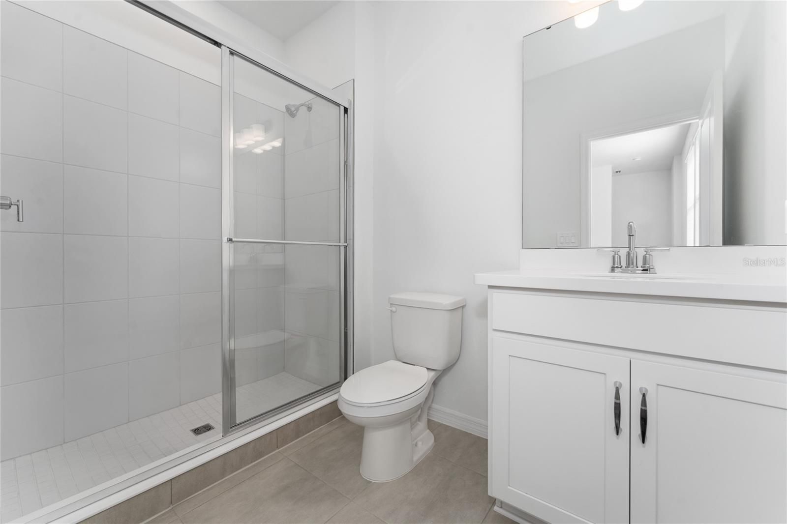 HARVEST/OVATION - Residential Lease