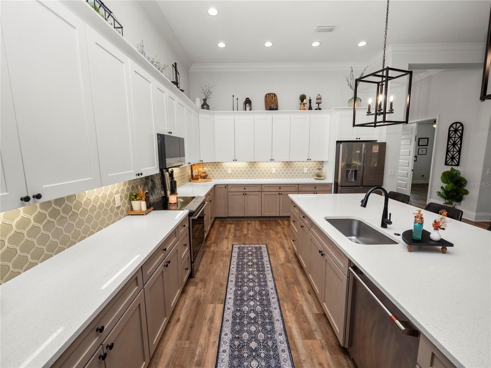 ESTATES AT CYPRESS TRACE - Residential