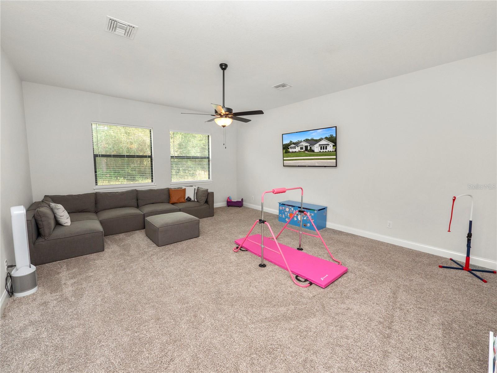 ESTATES AT CYPRESS TRACE - Residential