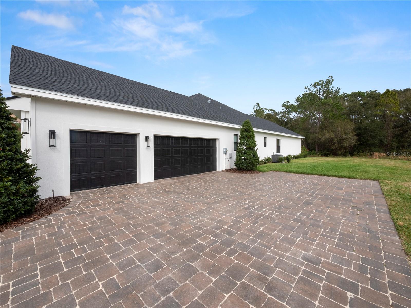 ESTATES AT CYPRESS TRACE - Residential