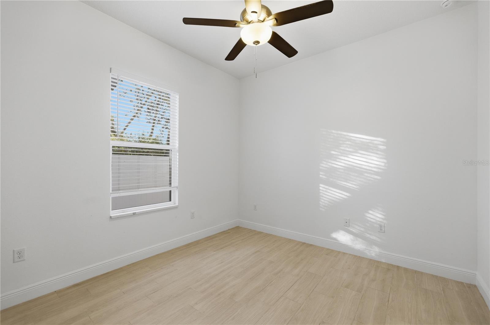 MARION OAKS UN 06 - Residential