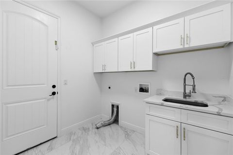 Tiny photo for 4590 SW 172nd Street Road, Ocala, FL 34473 (MLS # OM721263)