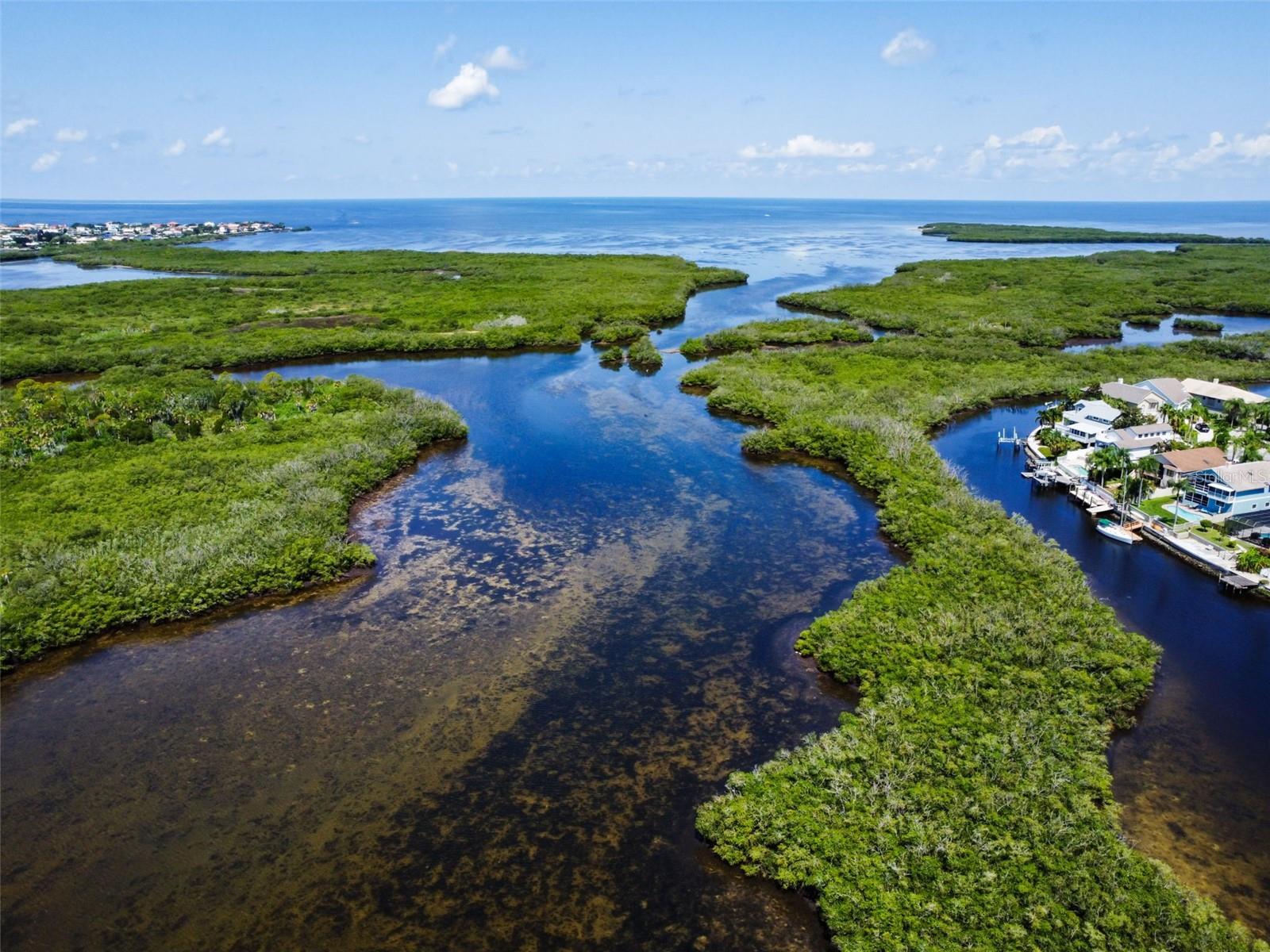 SEAVIEW PLACE/GULF LNDGS - Residential