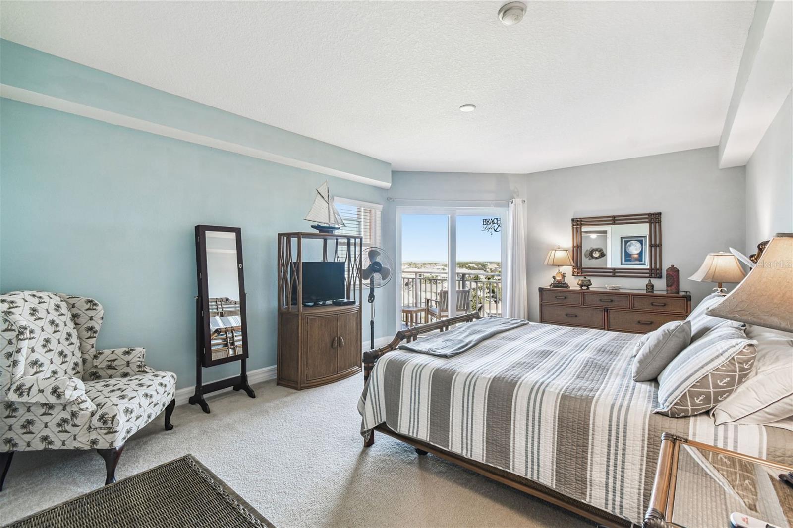 SEAVIEW PLACE/GULF LNDGS - Residential