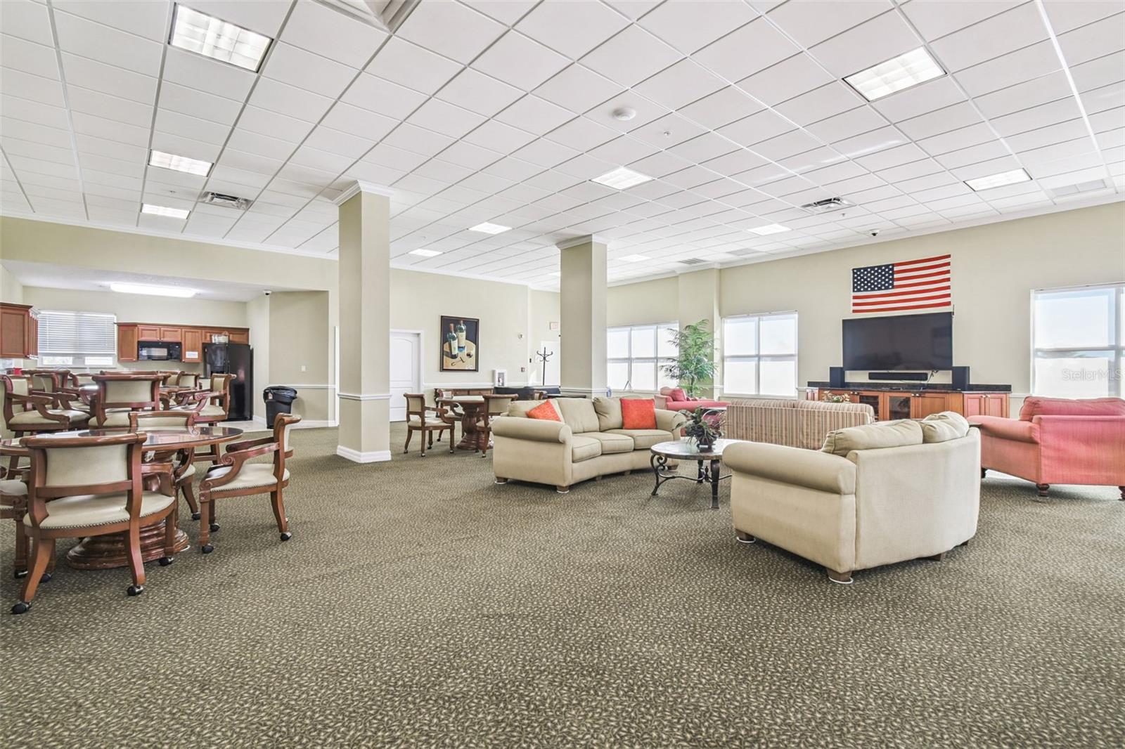 SEAVIEW PLACE/GULF LNDGS - Residential