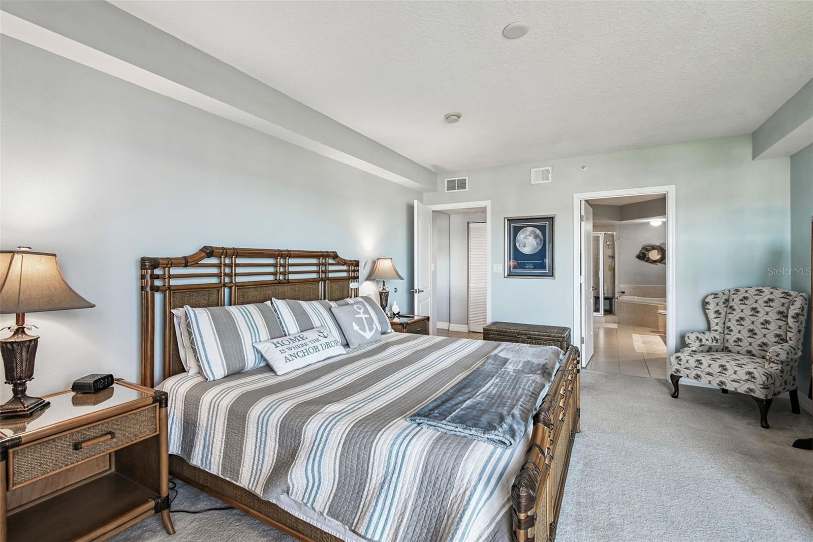 SEAVIEW PLACE/GULF LNDGS - Residential