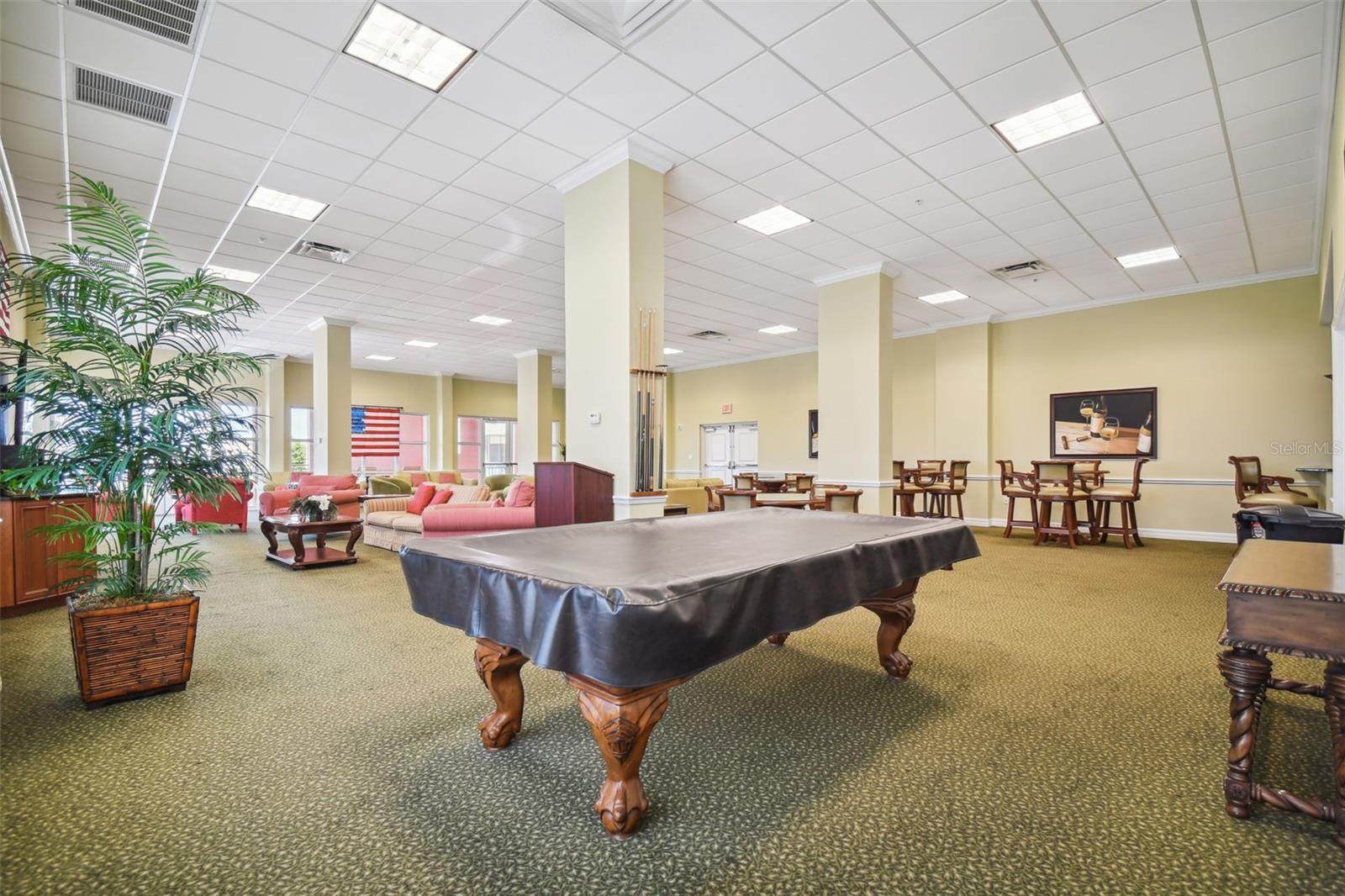 SEAVIEW PLACE/GULF LNDGS - Residential