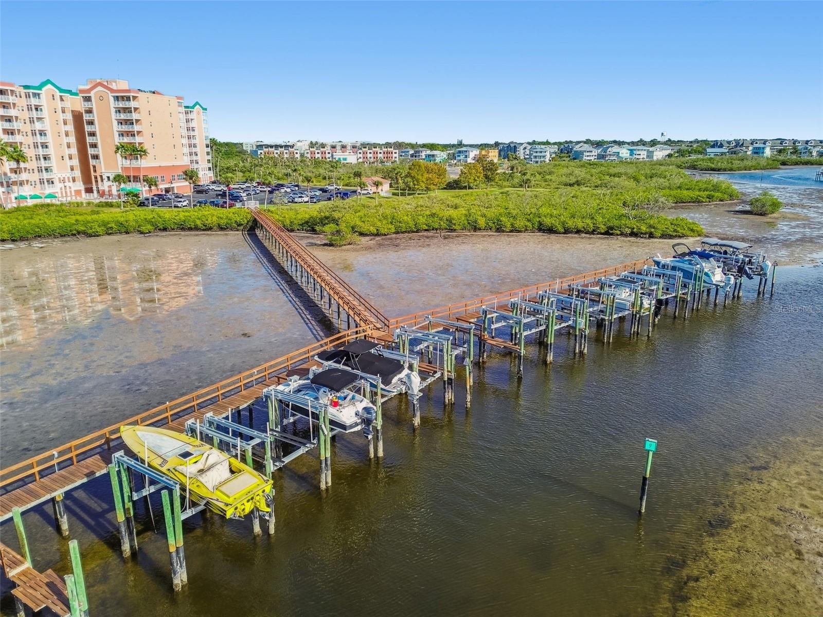 SEAVIEW PLACE/GULF LNDGS - Residential