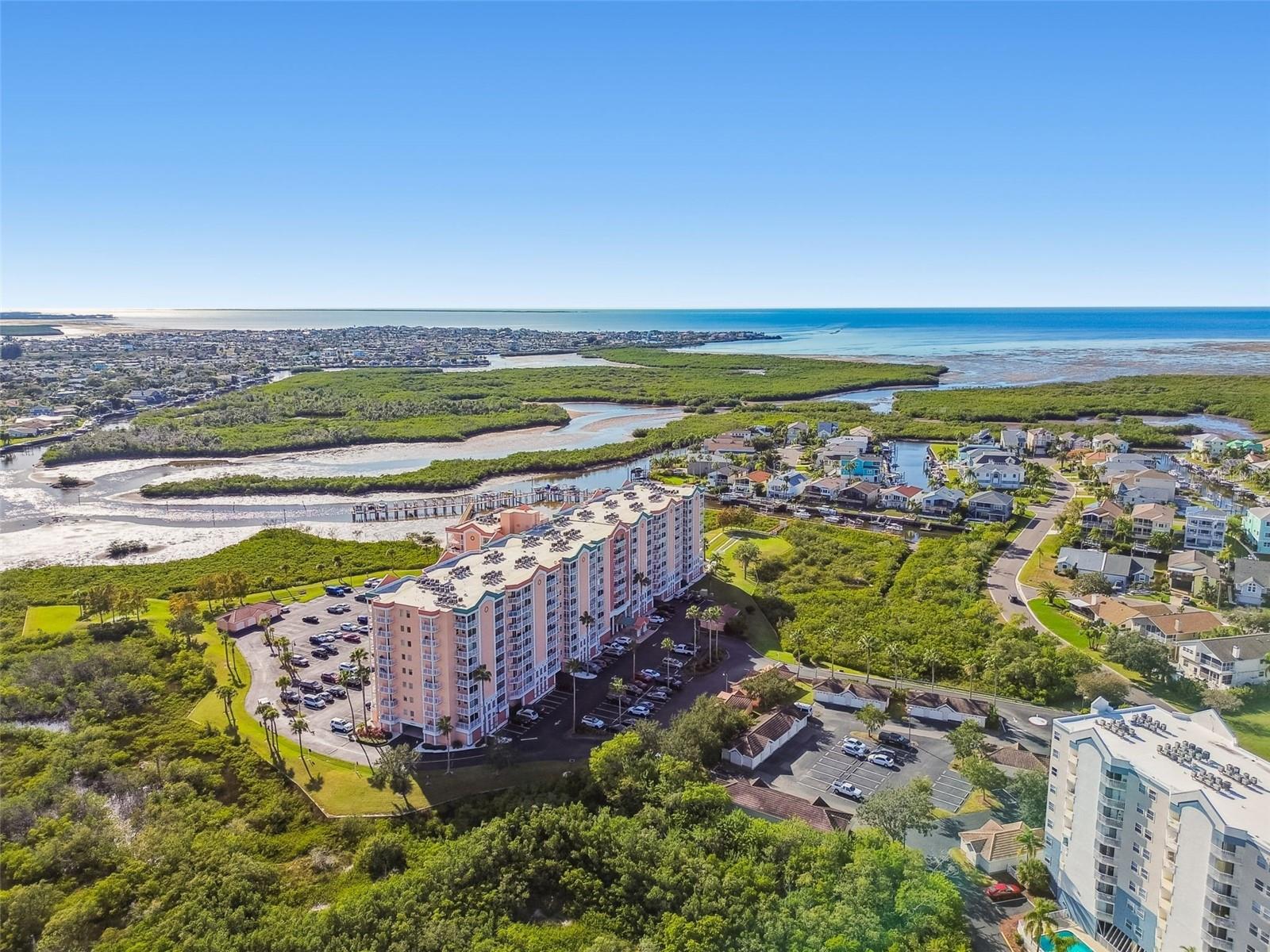 SEAVIEW PLACE/GULF LNDGS - Residential