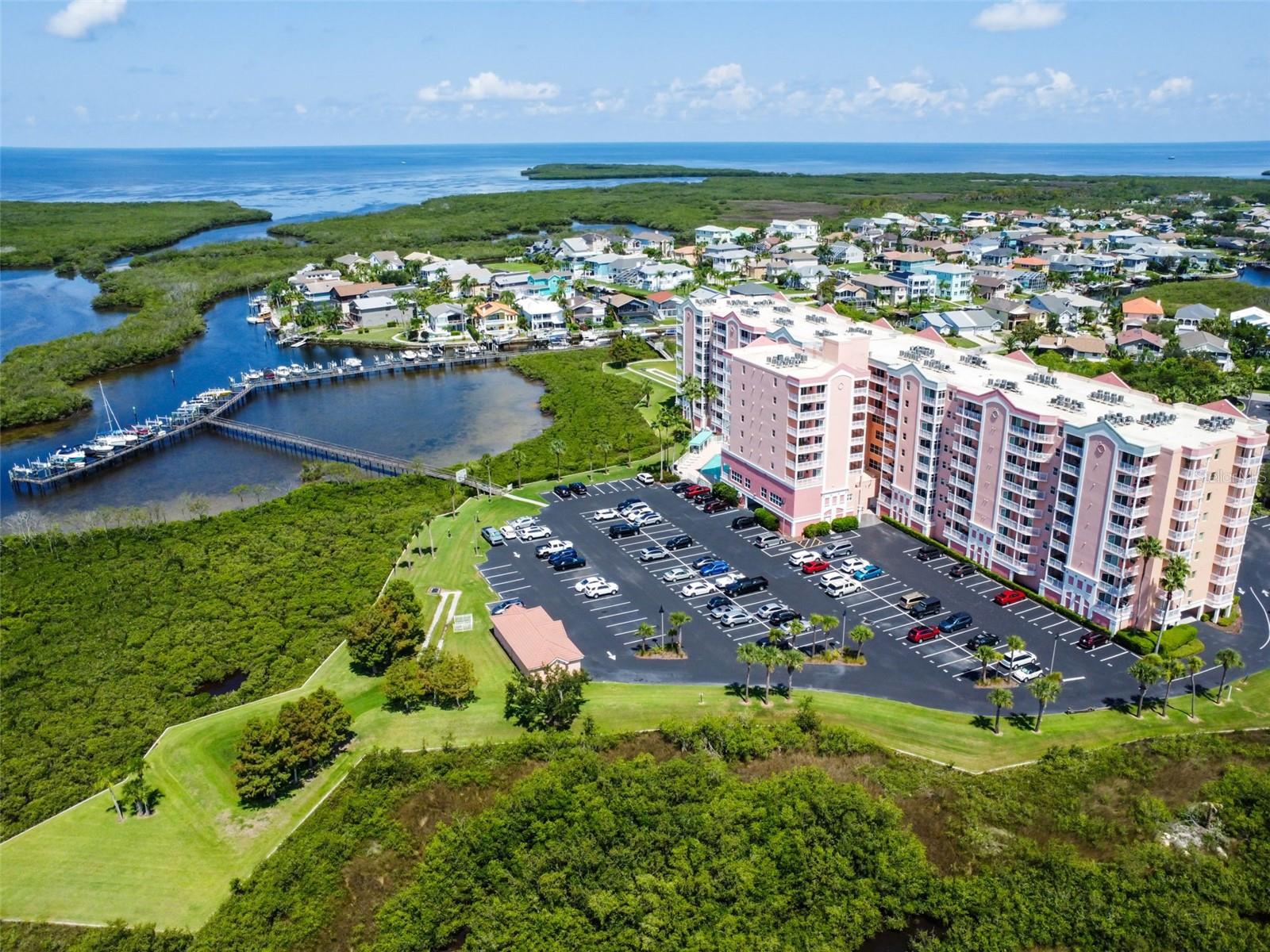 SEAVIEW PLACE/GULF LNDGS - Residential