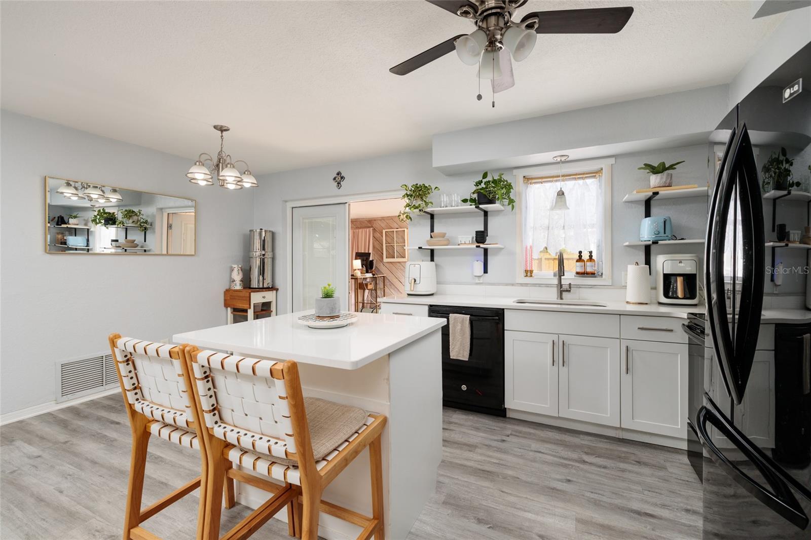 BANKS MARTHA C SUB - Residential