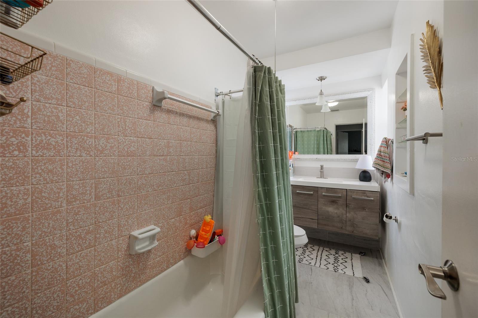 BANKS MARTHA C SUB - Residential