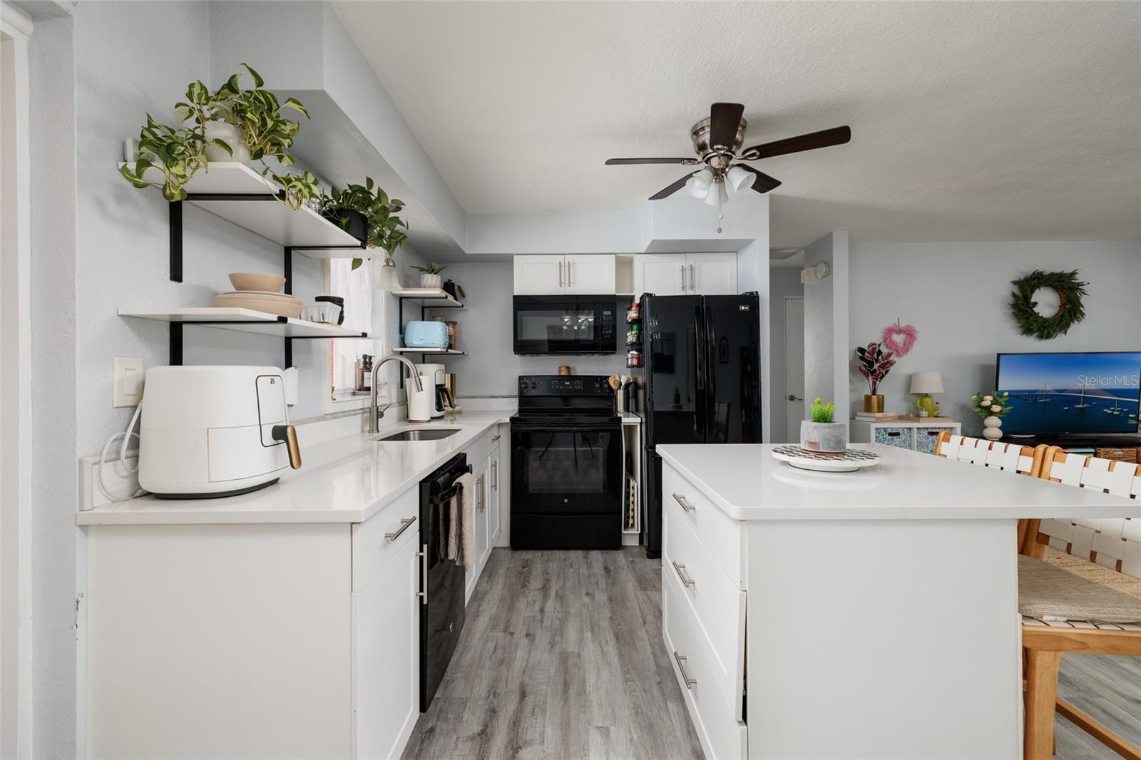 BANKS MARTHA C SUB - Residential