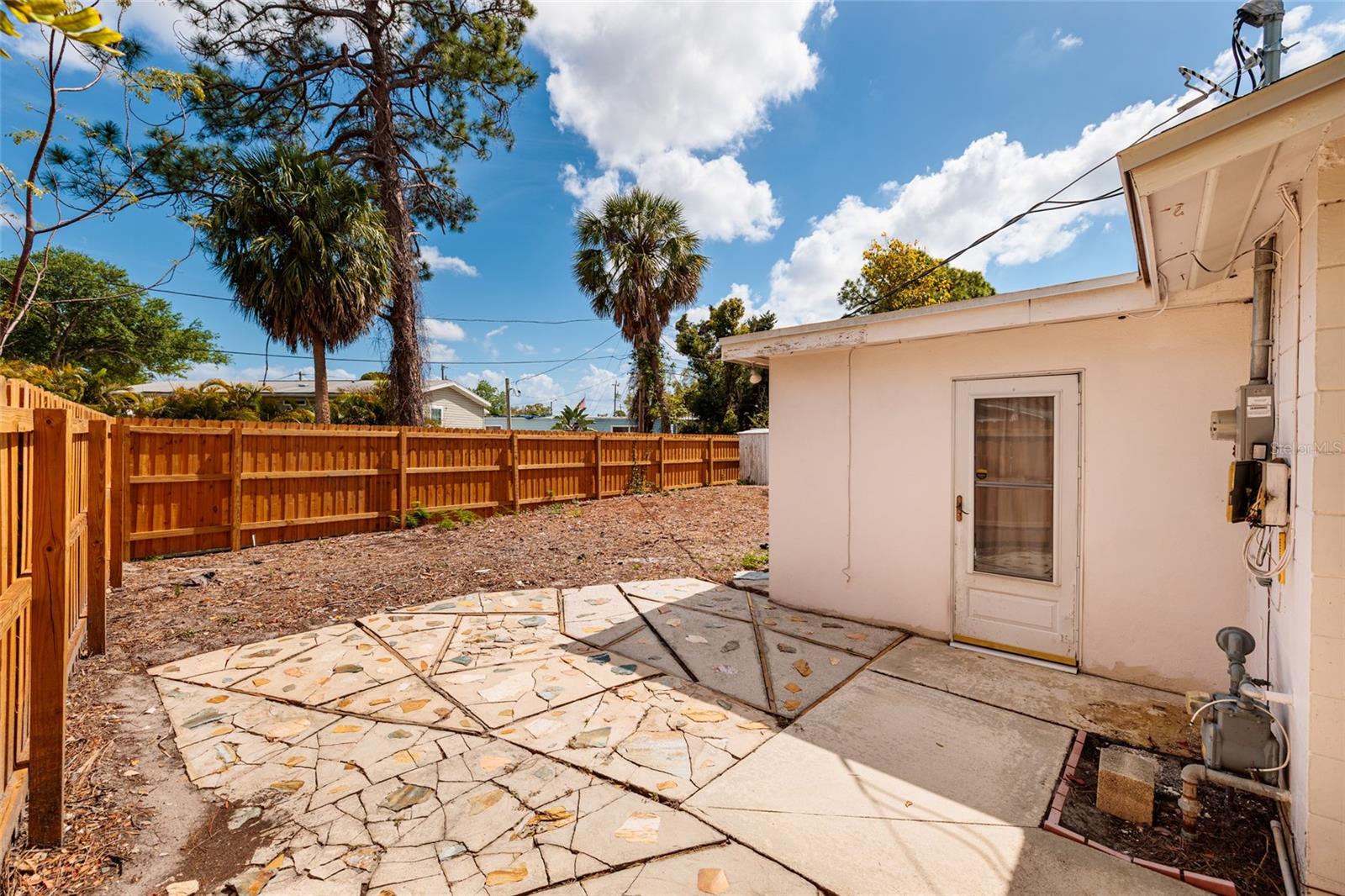 BANKS MARTHA C SUB - Residential