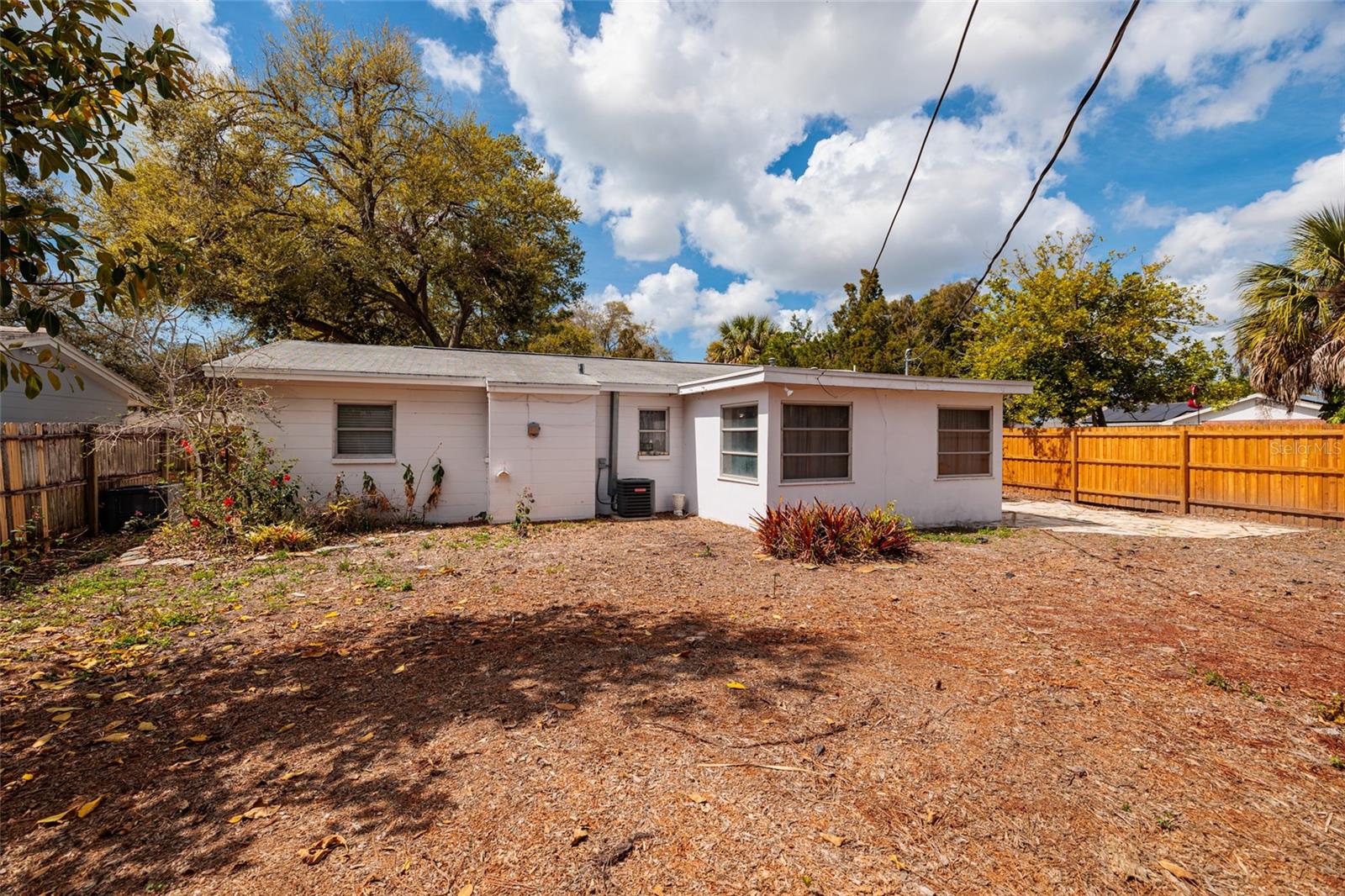 BANKS MARTHA C SUB - Residential