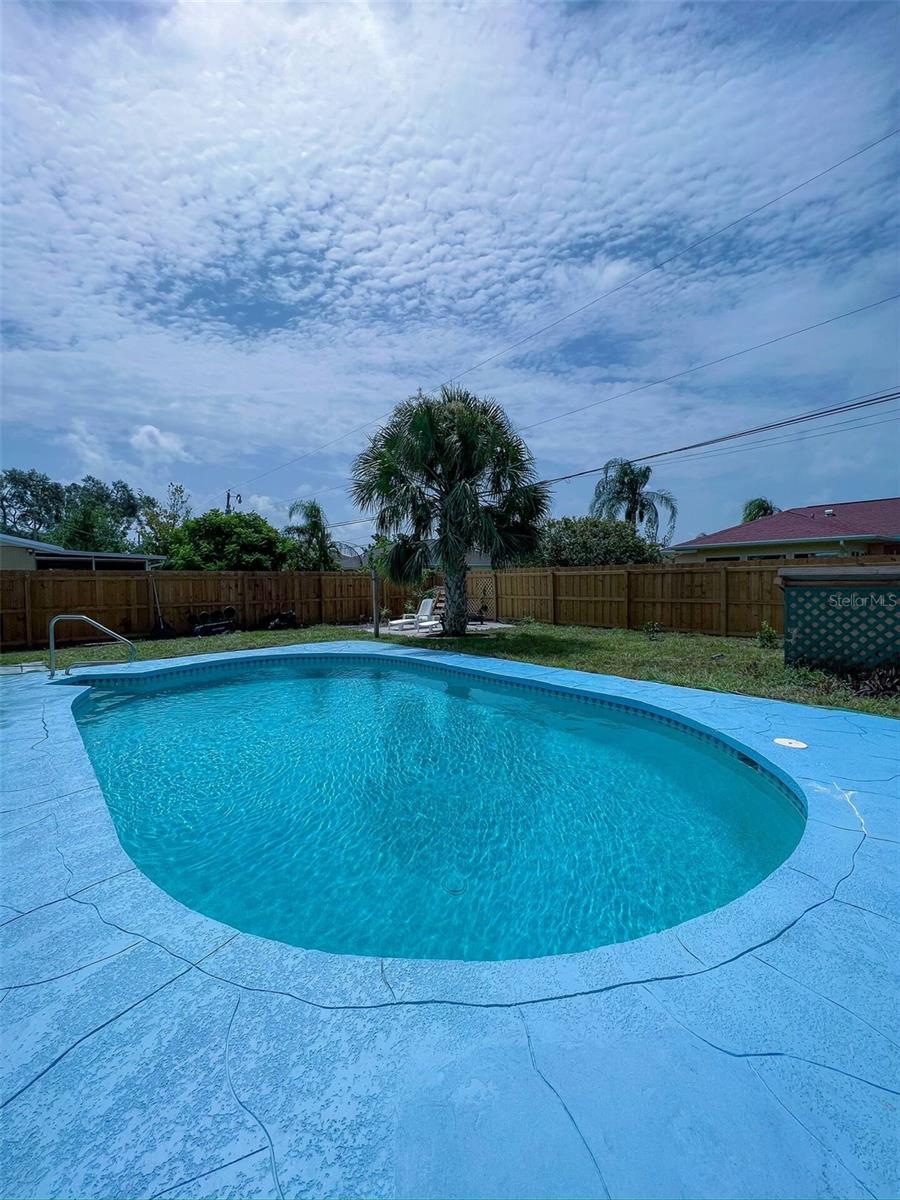 SOUTH VENICE - Residential Lease