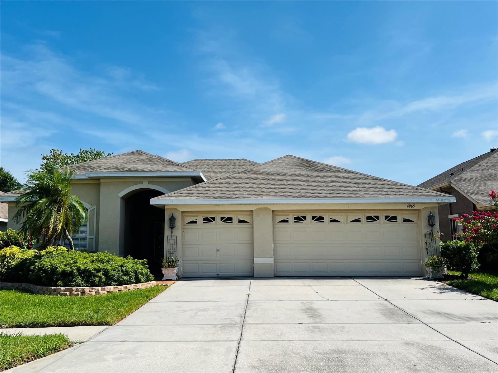 Lakeside Living with a Private Pool 4 Bedroom 3 bathroom with a 3 car garage!
Welcome to your very own slice of paradise in quaint Palm Harbor! Situated on a quiet street in West Breeze Estates. This spacious 4-bedroom, 3-bathroom. 3-car garage home is tucked away on a peaceful lakefront lot and features everything you need to enjoy the Florida lifestyle to the fullest with no rear neighbors.
Step inside to find an open and airy layout with plenty of natural light, a large living space perfect for entertaining, and a beautiful kitchen with a breakfast bar and views of the water. All four bedrooms offer generous space, with the primary suite featuring its own private bath and 2 walk-in closets. Three additional bedrooms perfect for family, guests, or a home office.
But the real magic happens outside! Imagine sunny afternoons by your private pool, weekend barbecues on the screened lanai, and serene lake views morning to night. Whether you love to entertain or just relax in your own peaceful retreat, this home has it all.
Enjoy low maintenance with the pool and lawn service included in the rent.
Located in a quiet, established neighborhood with top-rated schools, easy access to beaches, parks, shopping, and dining. Don't miss this rare lakeside gem in the desirable West Breeze Estates Community. Schedule your tour today!