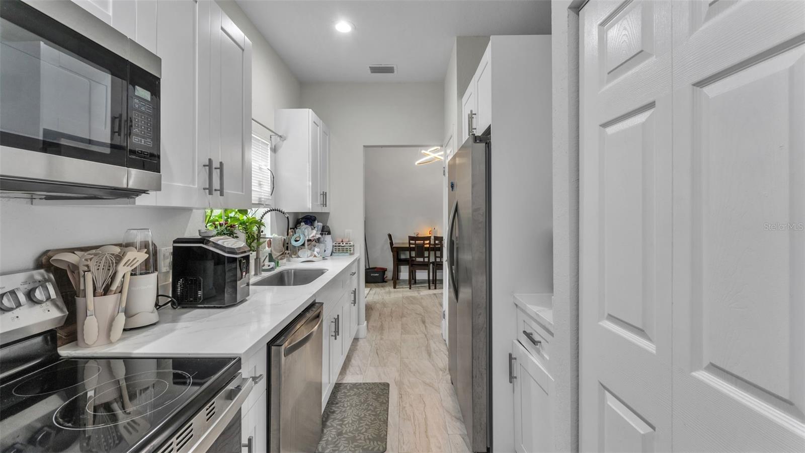 ORANGE BLOSSOM ESTATE - Residential