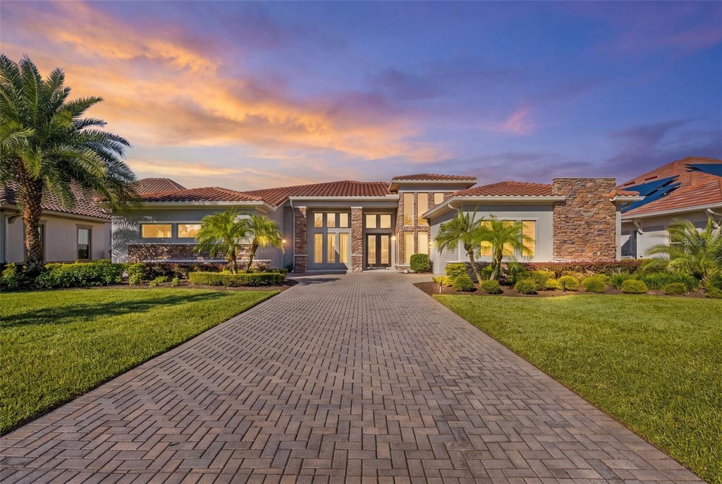 Photo of 14656 Pylon Court, Winter Garden, FL 34787 (MLS # O6452240)