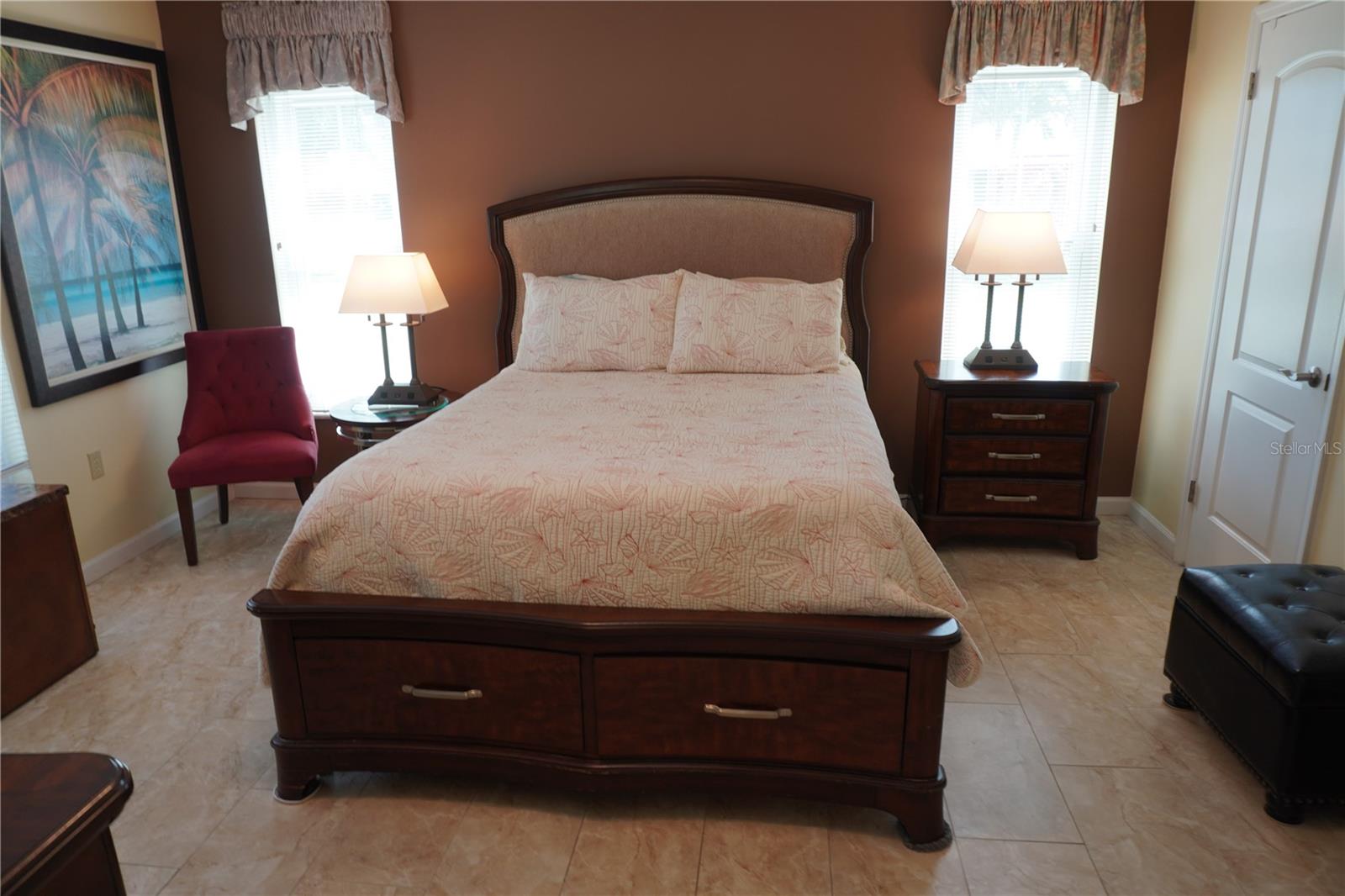 IMPERIAL POINT CONDO - Residential