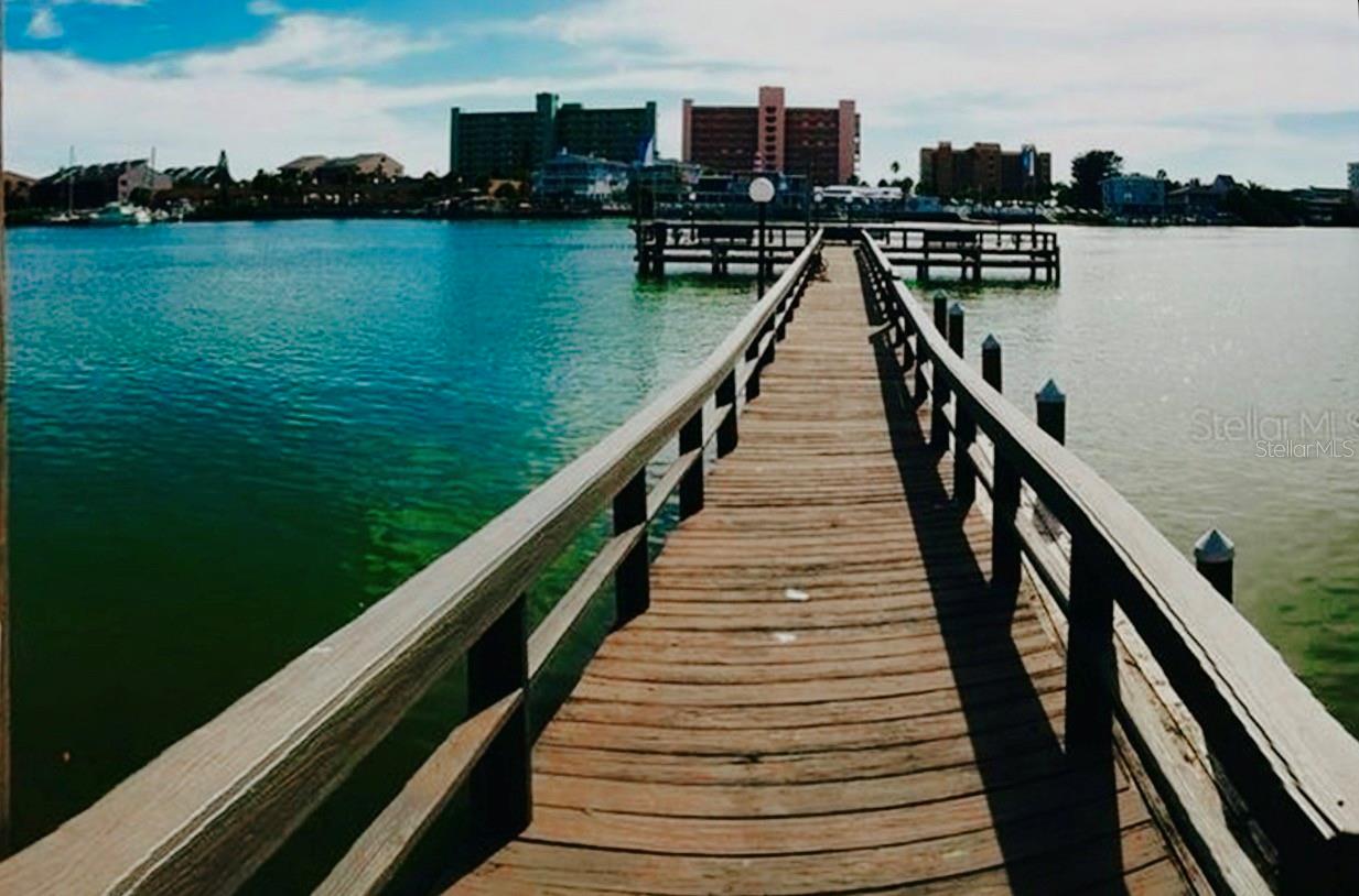 IMPERIAL POINT CONDO - Residential