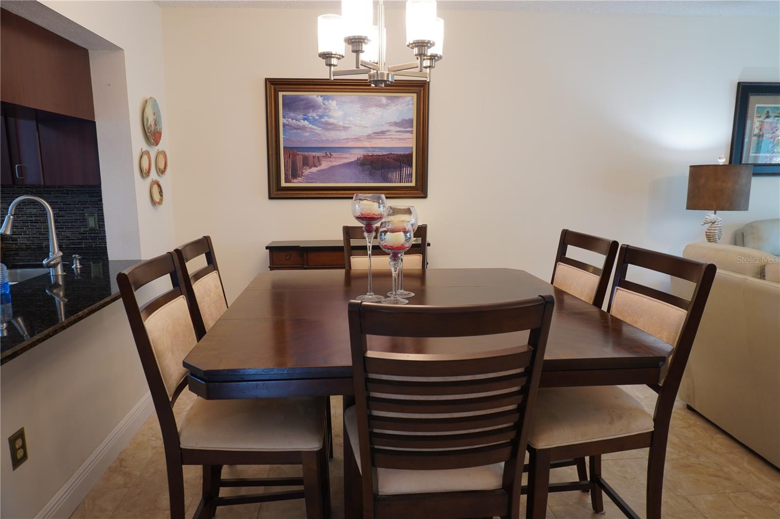 IMPERIAL POINT CONDO - Residential